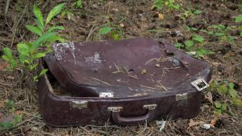 El sospechoso es adicto al póker y se ganaba la vida como guardia de seguridad temporal.