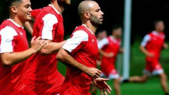 El Estudiantes de Milito inicia la pretemporada con Mascherano y Cauteruccio