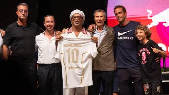 Ronaldinho mantiene la ilusión de volver a disfrutar del fútbol y tiene previsto disputar al menos un partido oficial con el Ravenna.