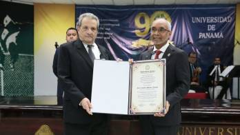 Tras recibir las credenciales, Moreno agradeció el respaldo recibido.
