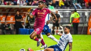 Fidel Escobar es pieza clave del Saprissa de Costa Rica.