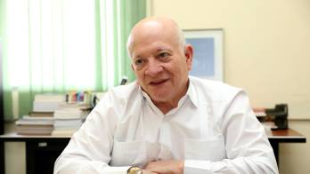 Borde de mar: la memoria como territorio en la poesía de Manuel Orestes Nieto