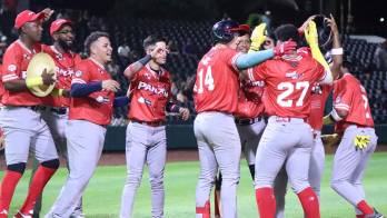 Panamá sonó ocho imparables en el partido.