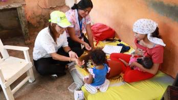 MIDES lanza el programa Cuidarte para promover el fortalecimiento familiar y el desarrollo integral.