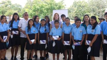 Donan laboratorio de robótica valorado en más de 12 mil dólares en Veraguas