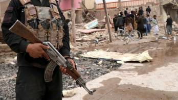 Al menos 8 muertos y 54 heridos en atentado con coche bomba en Afganistán