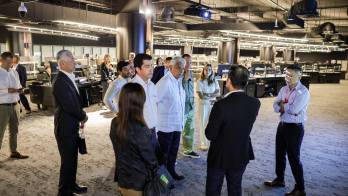 Como parte de su visita a Singapur, el presidente Mulino calificó la obra como el modelo para Panamá.