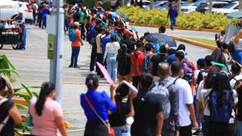 “Los jóvenes representan el 23% de los trabajadores, pero concentran la mitad de los desocupados del país”, explicó el consultor Quevedo.