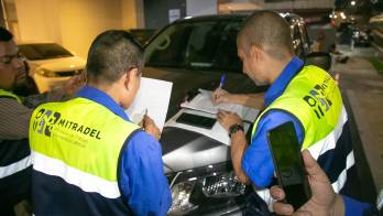 El operativo fue realizado por inspectores del Mitradel, en coordinación con el Servicio Nacional de Migración, la Policía, la Dirección Institucional en Asuntos de Seguridad Pública y la Caja de Seguro Social.