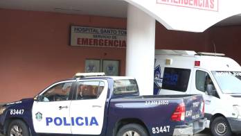 Se desconoce el móvil y las investigaciones para esclarecer este hecho de sangre se mantienen.