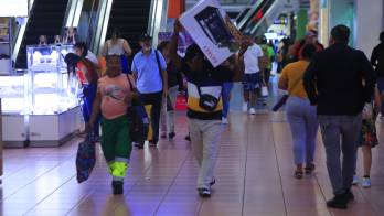 La ropa y los electrodomésticos están entre los productos más buscados por los compradores durante el Black Weekend.