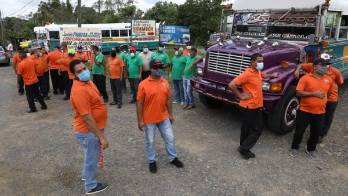 Hombres podrán salir los sábados