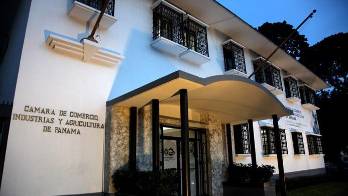 La sede de la Cámara de Comercio, Industrias y Agricultura de Panamá (CCIAP).