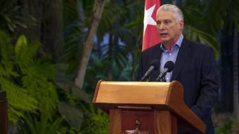 Fotografía cedida por la Presidencia de Cuba del mandatario, Miguel Diaz-Canel.