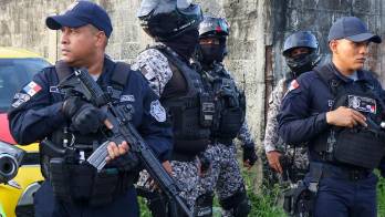 Uno de los uniformados heridos recibió un disparo en la ingle. La lucha contra el crimen continúa en diversos puntos del país considerados zonas rojas.