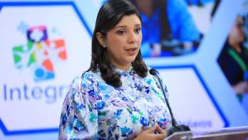 La primera sesión de la mesa de salario mínimo se llevó a cabo hoy, y la ministra Muñoz la calificó como una reunión “muy productiva y positiva”.