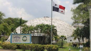 El Domo de la Universidad de Panamá, símbolo de autonomía y resistencia, fue testigo del rechazo unánime al asedio policial del 29 de abril.