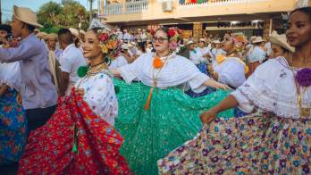 La pollera vuelve a unir a artesanos, músicos y visitantes en un evento que promete una de sus ediciones más concurridas.
