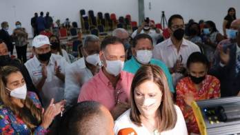 Rosario Turner se postula a la presidencia del PRD