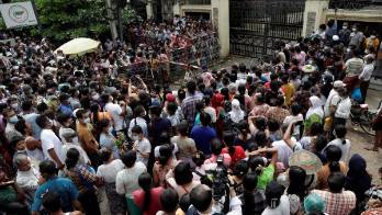 La junta birmana libera a una niña de 5 años detenida a raíz de las protestas