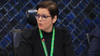 La diputada Grace Hernández explicó que la iniciativa se encuentra en tercer debate.