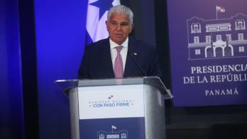 El presidente Mulino recibió ayer el informe final de la Comisión Interministerial sobre Cobre Panamá.