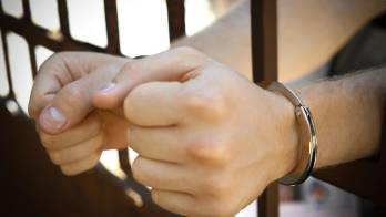 La víctima tenía 41 años, lo remataron cuando estaba en el suelo, pedía por su vida.