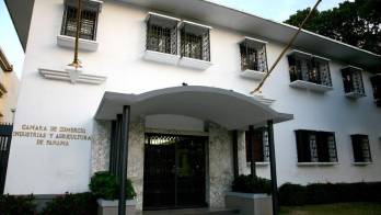 Empresarios ven con preocupación la invasión de propiedades y cierres