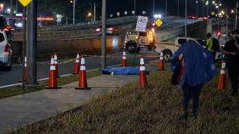 Un trágico accidente de tránsito cobró la vida de un hombre de aproximadamente 54 años la noche del martes 4 de abril, en un hecho registrado sobre la vía Panamericana, a la altura del sector de La Pesa, en el distrito de La Chorrera.
