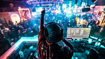 Toda actividad pública con música o concentración de personas debe contar con autorización previa de la Alcaldía de Arraiján. Reuniones familiares privadas no requieren permiso.