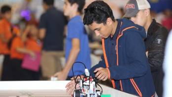 Meduca hace oficial Comité de las Olimpiadas Mundiales de Robótica&nbsp;