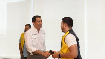 Representantes de Puerto Barú y la Fundación Nuevas Rutas formalizaron el convenio de apoyo a la Teletón 20-30 Chiriquí 2026, que busca modernizar la Sala de Quemados del Hospital Materno Infantil José Domingo de Obaldía.