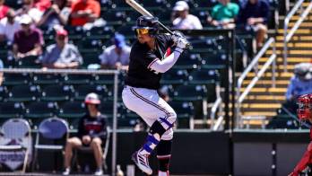 Eduarto Tait de los Mellizos de Minnesota.
