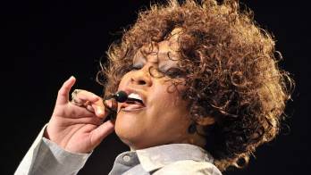 El holograma de Whitney Houston comenzará una gira la próxima semana