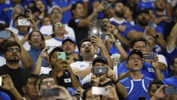 Los salvadoreños vienen de perder en el estadio Cuscatlán 1-2 de local, contra Surinam, líder del grupo con cuatro puntos.