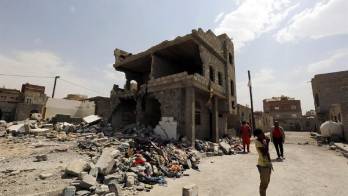 Tregua de 72 horas anunciada por Naciones Unidas entró en vigor ayer, pero solo duró unas horas.