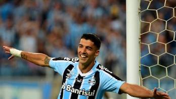 ¡Pura risa! Luis Suárez brilló en su debut en Brasil marcando un hat-trick&nbsp;&nbsp;