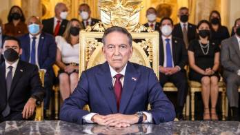 El Presidente de la República retornará al país mañana martes en la noche.