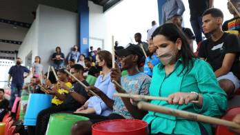 El Ministerio de Cultura, (MiCultura) a través de la Dirección de Derechos Cultruales y Ciudadanía participa&nbsp; en el proyecto interinstitucional Juventud Somos la Fuerza&nbsp; que busca brindarle a la juventud el desarrollo de&nbsp; habilidades para la vida por medio de&nbsp; la cultura y el deporte.