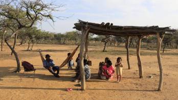 Investigan la muerte de tres niños indígenas colombianos por desnutrición