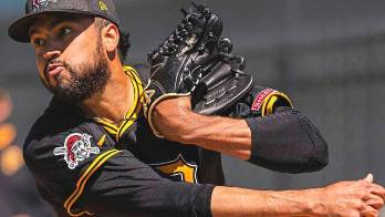 Justin Lawrence de los Piratas de Pittsburgh.