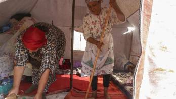 Los niños afectados por el terremoto retomarán las clases el lunes en tiendas e internados