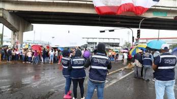 Defensoría pide al gobierno restablecer la paz social