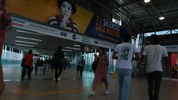 Los usuarios no ven con buenos ojos un posible aumento en el pasaje del Metro de Panamá.