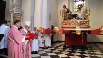 En su homilía, monseñor Ulloa reflexionó sobre el Evangelio.