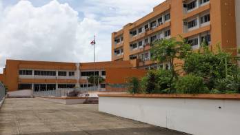 El Hospital Nicolás A. Solano ha sido foco de escándalo este mes por denuncias de negligencia médica.