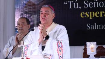 Monseñor José Domingo Ulloa, arzobispo de Panamá, exhortó a la sociedad a construir la paz y a vivir una fe que transforme la realidad.