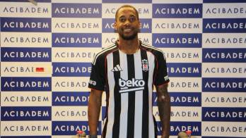 Michael Amir Murillo ya está en Turquía para unirse al Besiktas [VIDEO]