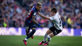 Raphinha (i) fue el autor del único gol.