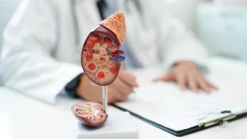 La detección temprana y la prevención son esenciales, ya que muchos casos se diagnostican en etapas avanzadas.